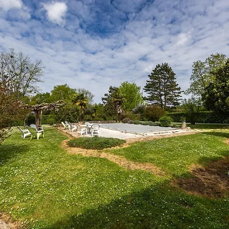 ベッド・アンド・ブレックファスト La Maison De Piquereau